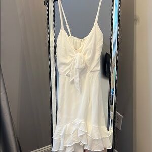 Elegant White Ruffled Dress